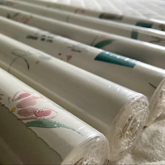 Vintage Floral Double Roll Wallpaper Wallcoverings - Picture 10 of 16